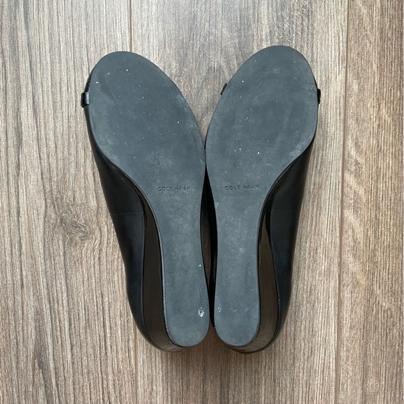 Cole Haan Bow Patent Leather Wedge Heel Shoe Ballet Ballerina Gold Accent Kawaii - Picture 4 of 6